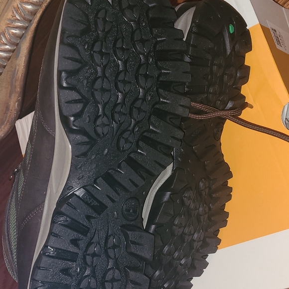 New Timberland Mt.Maddsen Mid-Hiker dark brown full grain sizes 11.5 and 13 - Picture 8 of 9